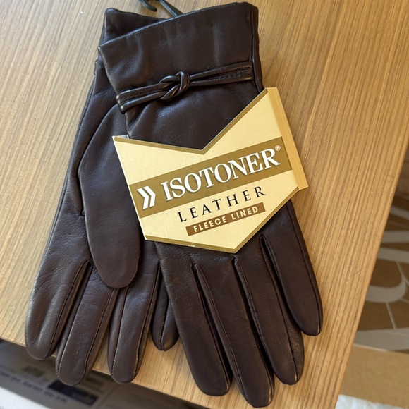 Isotoner Leather Globes Womens size 7. New with tags - Picture 1 of 5